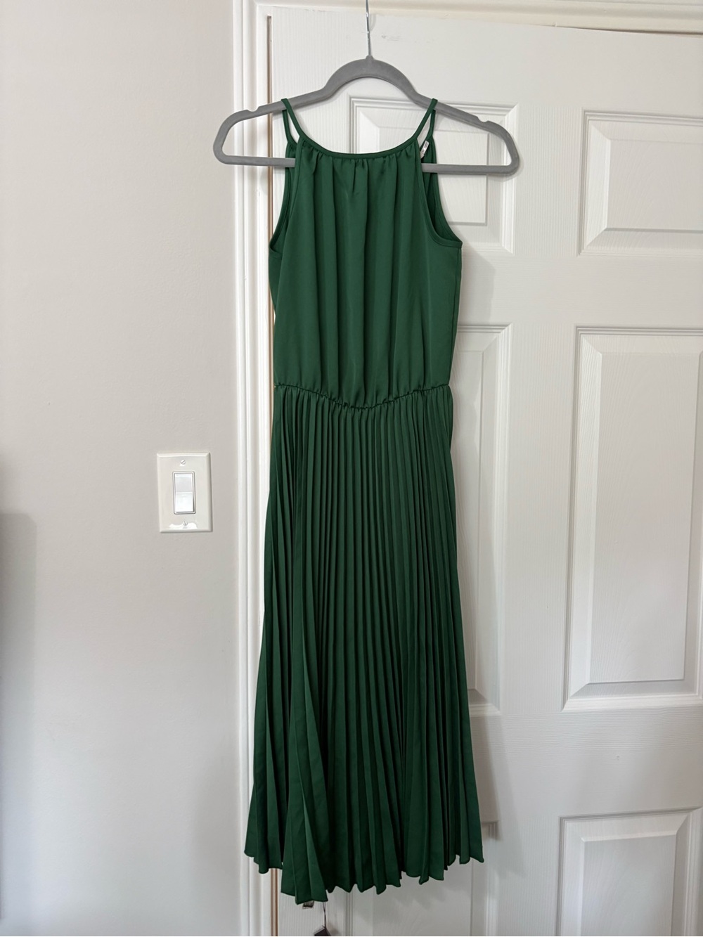 Mi Ami Emerald Green Pleated Midi Dress XS Wedding Guest Cocktail Bridesmaid